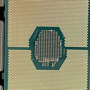 หน่วยประมวลผล Xeon Gold 5317 (แคช18M, 3.00 GHz) - Product Image 5