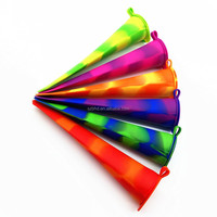 Moules à sucettes glacées en silicone de couleurs mélangées BHD avec couvercles attachés Tubes de congélateur sans BPA pour collations jus de yaourt