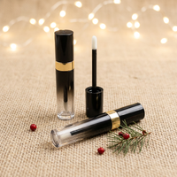 Emballages cosmétiques en plastique à marque privée, contenants de rouge à lèvres liquide noir brillant doré de 9 ml, tubes de gloss à lèvres vides de luxe
