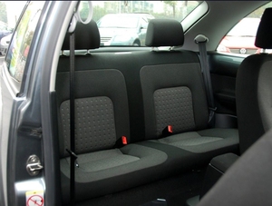 Venta al Por Mayor Volkswagen Beetle Usado 2010-2013 Hatchback a Gasolina, Vehículo <span class=keywords><strong>de</strong></span> <span class=keywords><strong>Segunda</strong></span> <span class=keywords><strong>Mano</strong></span> con Tracción Delantera y Transmisión Automática, a Buen Precio - Product Image 4