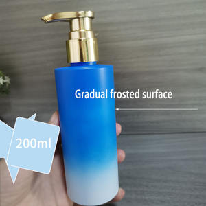 Bouteille d'essence cosmétique PET 200 PCR de 50% ml avec pulvérisateur à gâchette fine de 24mm - Product Image 3