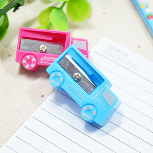 Sacapuntas de Plástico Creativos con Forma de Coche de Dibujos Animados - Product Image 2