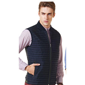 [MARK] OEM/ODM Marca coreana MARK 2017 Logotipo personalizado Raya Chaleco ligero 20D Nylon Shell Relleno Poliéster 100% Sin forro - Product Image 3