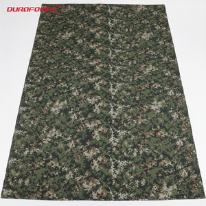 Tissu Cordura 500D N66 à motif hexagonal, design texturé moderne pour étuis électroniques et accessoires de mode - Product Image 1