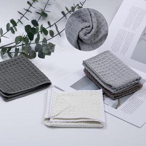 ผ้าเช็ดจานไมโครไฟเบอร์แบบวาฟเฟิล ขนาด 25*25/30*30 ซม. ซึมซับน้ำได้ดี สำหรับเช็ดกาแฟ ครัว ซักได้ ทำความสะอาดง่าย แห้งเร็ว ใช้ซ้ำได้ - Product Image 2