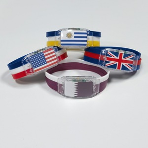 Braccialetti in Silicone Personalizzati all'Ingrosso, Altamente Elastici, Impermeabili e Luminosi con Bandiere Nazionali per <span class=keywords><strong>il</strong></span> Festival di Calcio 2026 - Product Image 5