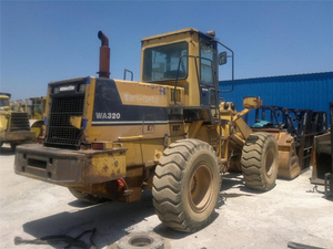 Cargadora de Ruedas Komatsu WA320 Reacondicionada, Casi Nueva, Bajo Consumo de Combustible - Product Image 4