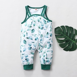Ensemble de vêtements pour bébé, tenue pour bébé garçon et fille, 3 pièces, hauts à manches longues rayés mignons + barboteuse sans manches à imprimé feuilles + chapeau, 0-18 mois - Product Image 6