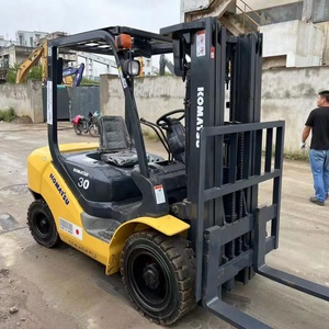 Montacargas KOMATSU FD30T-17 Nuevo, Camión con Motor Nuevo - Product Image 4