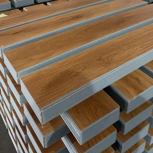 Suelo Vinílico SPC de PVC Resistente al Desgaste con Sistema de Clic Fácil, Impermeable, Antideslizante y Duradero para Baño, Cocina, Dormitorio, Hospital y Supermercado - Product Image 3