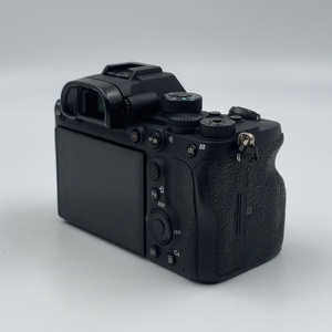 กล้องมิเรอร์เลส <span class=keywords><strong>Sony</strong></span> <span class=keywords><strong>A7R</strong></span> <span class=keywords><strong>IV</strong></span> มือสอง กล้องฟูลเฟรมสำหรับวิดีโอบล็อก ความละเอียดสูง 4K - Product Image 5
