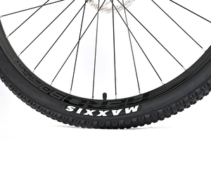 2026 Nuevo Modelo de Fábrica China con Caja de Almacenamiento LT/M8100 12s Bicicleta de Montaña de Fibra de Carbono de 29 (27.5) Pulgadas LT/M8100-12s Pequeña, ¡Venta Caliente! - Product Image 4