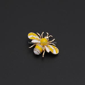Custom Logo Hot Sale Diamant Emaille Metalen <span class=keywords><strong>Insect</strong></span> Broche Uv Printing Fabriek Direct Slak Strass Kristal Vergulde Email Pinnen