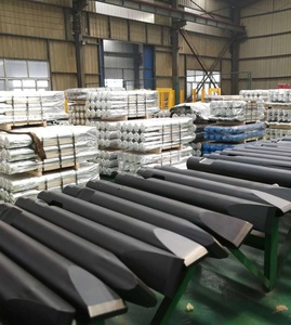 Alta qualidade hidráulica disjuntor cinzel rock martelo PIK cinzéis para escavadeira cinzel GB220E <span class=keywords><strong>GB300E</strong></span> <span class=keywords><strong>GB300E</strong></span> GB400E GB400E GB500E - Product Image 1