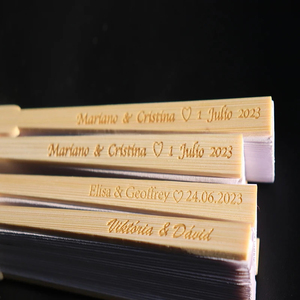 Personalisierte Hochzeitsfächer und Regenschirme mit Datum, Namen oder Logo als Geschenk, weiß, aus Seide, faltbar - Product Image 2