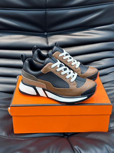 Sturdy Joint Build Men's Modern Elegant Sneakers Firm Frame Construction Plush <b>Supportive</b> Cushioning Tear Resistant Solid Build - Product Image 2