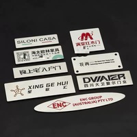 Étiquettes métalliques très vendues, étiquettes personnalisées pour meubles, étiquettes de marque en relief, étiquettes pour panneaux de canapé, étiquettes pour vêtements