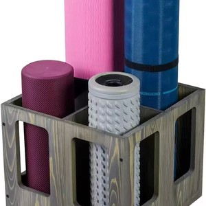 Estante de almacenamiento de madera para rodillos de espuma, organizador montado en la pared para esterillas de yoga, rectángulo gris retro para uso doméstico - Product Image 1