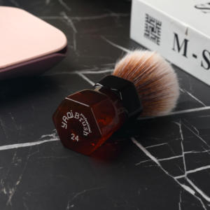 YAQI 24mm Moka Express Mew marrone capelli sintetici uomini pennello da barba logo personalizzato - Product Image 4