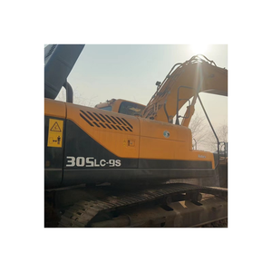 Excavatrice sur chenilles Hyundai 305lc d'occasion, 30,5 tonnes, modèle 2018, puissance 187 kW, 1000 heures, certifiée CE/EPA, à vendre - Product Image 1