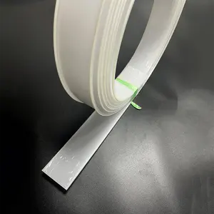 Profilés d'extrusion Abat-jour de couverture de lampe Couvercle de PC à LED diffus en plastique flexible Couvercle de plafonnier de bus en rouleau