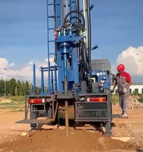 Plateforme de forage hydraulique mobile au diesel, profondeur 200 m, diamètre 250 mm, pour l'exploitation minière, avec compresseur d'air et pompe à boue - Product Image 6