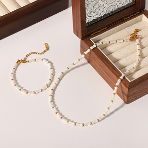 ชุดเครื่องประดับผู้หญิงดีไซน์ใหม่จาก New Dream Fashion ชุบทอง 14K สร้อยคอ ต่างหู แหวน สแตนเลส ทนทาน - Product Image 6
