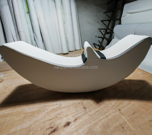 Equipo de juego suave con diseño de columpio luna y pasamanos - Gimnasio sensorial para interiores/exteriores, ideal para cafeterías de juegos, centros comerciales y alquiler para fiestas - Product Image 4