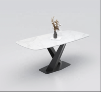 Pierre frittée 160cm Rectangle solide moderne pieds en métal Table à manger en céramique meubles de salle à manger dessus en marbre Table à manger