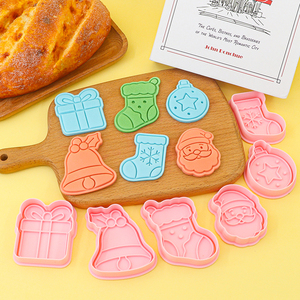 Série <span class=keywords><strong>de</strong></span> noël 3D dessin animé imprimé bricolage cloche <span class=keywords><strong>boule</strong></span> lumineuse Biscuit moule bricolage arbre <span class=keywords><strong>de</strong></span> noël <span class=keywords><strong>emporte</strong></span>-pièces - Product Image 5