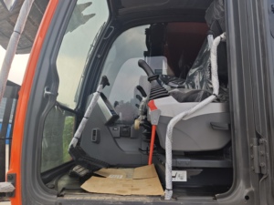 Productos populares DOOSAN DX225LCA de Corea con retroexcavadora hidráulica sobre orugas - Product Image 5