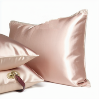 Taie d'oreiller rectangulaire en satin de soie 100 % polyester de luxe avec fermeture éclair pour usage domestique et hospitalier