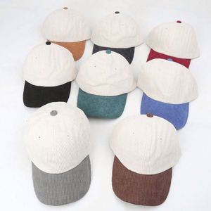 หมวกแก๊ป 6 แผง แบบไม่มีโครง ทรงเตี้ย สไตล์ Dad Hat ปักโลโก้ได้ตามสั่ง ผ้าคอร์ดูรอย ขายส่ง - Product Image 1