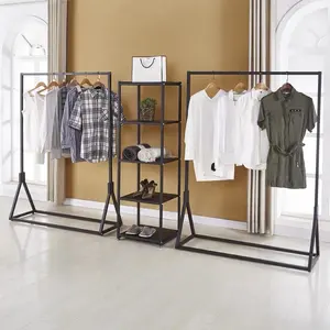 Herren Bekleidungs geschäft Möbel Design Store Kleider ständer Metall Hängende Kleidung Displayst änder