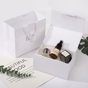 ชุดผลิตภัณฑ์ดูแลผิวของขวัญกระดาษบรรจุภัณฑ์สุดหรูถุงกระดาษและกล่องบรรจุภัณฑ์แม่เหล็กสีขาว - Product Image 5