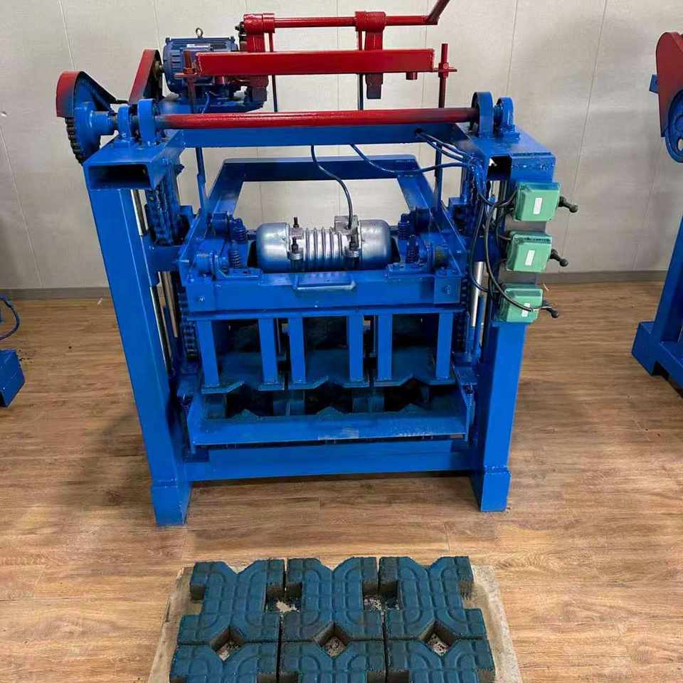 Brick Making Machine Cement Brick Making Machine Small Hollow Brick ...