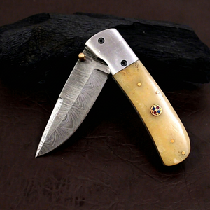 Juego de Cuchillos Plegables de Damasco Personalizados de Grado Industrial Premium de BA Enterprises |   OEM |   Mango de madera |   8 pulgadas de longitud total |   Latón - Product Image 1