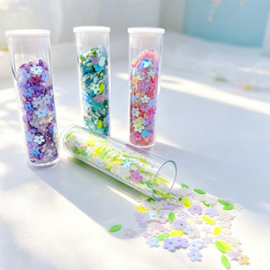 Glitter Liquido a Forma di Fiore, Fiocchi Irregolari in PET per Nail Art, Decorazioni Fai-da-Te e Artigianato - Product Image 2