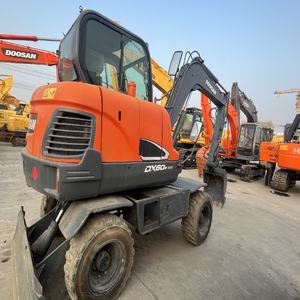 Excavadora de Ruedas DOOSAN DX60W de Uso Pesado, Excavadora Móvil Hidráulica de 6 Toneladas con Estabilizadores, para Proyectos de Construcción Urbana 2024 - Product Image 3