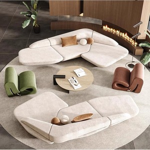 Canapé convertible moderne de haute qualité, style crème, à dossier bas, avec structure en bois massif incurvée irrégulièrement, idéal pour villa, appartement ou salon. - Product Image 2