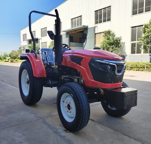 Tracteur 180 CV avec transmission 8+2 et 4 roues motrices sélectionnables pour tous les terrains - Product Image 2