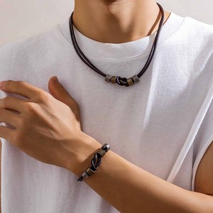 Minimalist ische Leder geknotete <span class=keywords><strong>Ring</strong></span> Halskette für Männer High-End Hip-Hop-Stil Trendy Perlen Schlüsselbein Kette Zubehör - Product Image 1