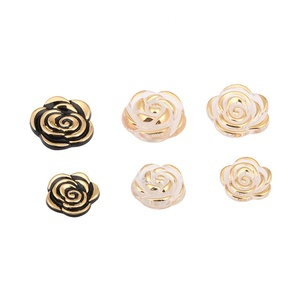 Nút Hoa Quần Áo Màu Mạ Vàng 2 Lỗ Bằng Nhựa <span class=keywords><strong>Acrylic</strong></span> Trong Suốt Chất Lượng Cao Bán Sỉ Tại Nhà Máy Trung Quốc - Product Image 2