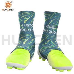 HUACHEN Copriscarpe da Calcio Traspiranti in Poliestere/Nylon, Stampa Digitale Personalizzata, Scarpe da Calcio Americane per Adulti - Product Image 2