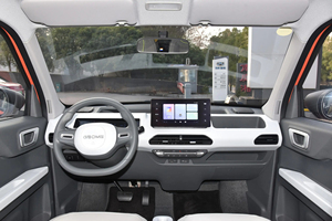 2025 Geely <span class=keywords><strong>Panda</strong></span> Mini EV <span class=keywords><strong>Voiture</strong></span> électrique 200km 3 portes 4 places 4 roues Véhicule à énergie nouvelle - Product Image 5