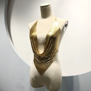 Bijoux fantaisie <span class=keywords><strong>doré</strong></span> Sexy collier rue été cotte de mailles paillettes col en v haut court pour les femmes - Product Image 3