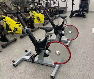 Vélo d'exercice résistance magnétique réglable entraînement par courroie silencieux vélo d'intérieur pour la maison <span class=keywords><strong>Cardio</strong></span> Gym Fitness vélo stationnaire M - Product Image 6