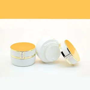 Hot Koop Huidverzorging Wit Frosted Glazen Potten Cosmetische Face Cream Container Met Gouden Deksel 30G 50G Voor crème