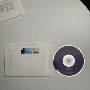 วินโดวส์ โปร <span class=keywords><strong>10</strong></span> ดีวีดี แพ็คเกจ OEM พร้อมสติกเกอร์ COA ภาษาอังกฤษ วินโดวส์ <span class=keywords><strong>10</strong></span> โปร บรรจุภัณฑ์แบบกระดาษแข็ง รับประกัน 12 เดือน จัดส่งฟรีสำหรับ 100 ชิ้น - Product Image 1