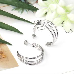 Pendientes de tuerca geométricos en forma de C de tres capas chapados en oro PVD de 18 quilates de acero inoxidable, novedad al por mayor para mujer - Product Image 3